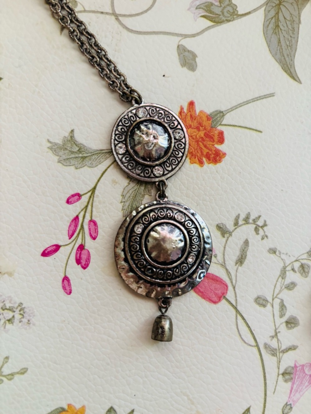 Vintage Silver-Tone Bohemian Disk Pendant Necklace - Silver